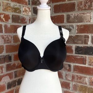 torrid 42DD Back smoothing Black T-Shirt Bra - Smooth Molded Cups 11127077
